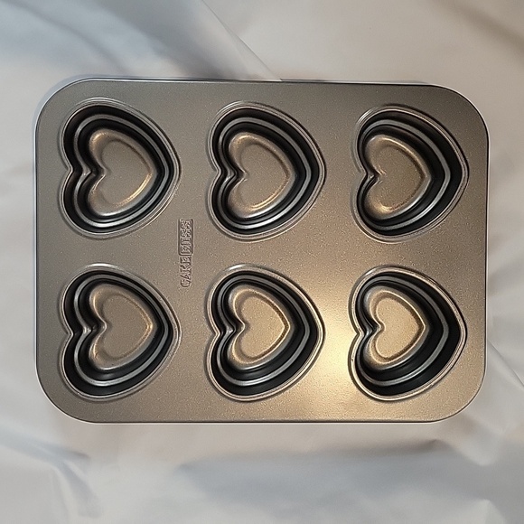 Cake Boss heart baking pan tin - Picture 1 of 6